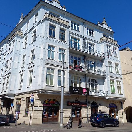 Jewish Quarter - Old Town Apartments クラクフ エクステリア 写真